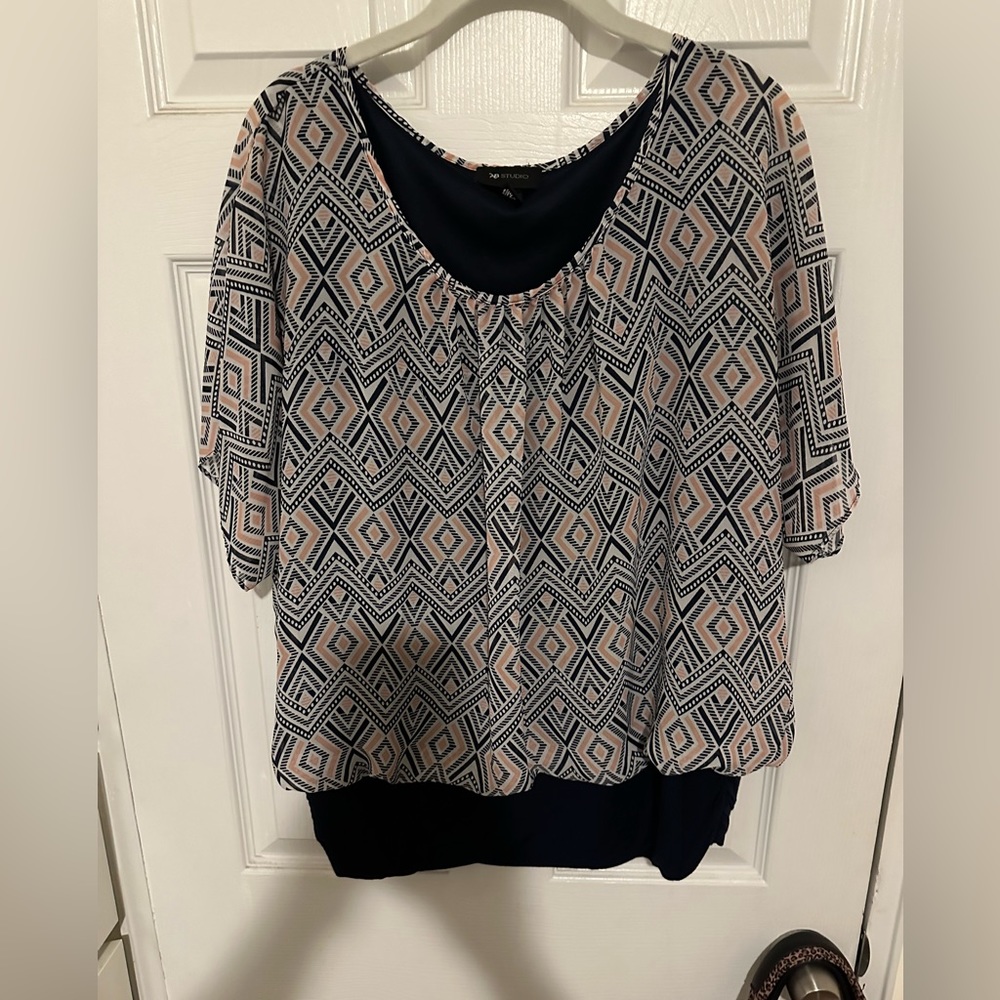 Women's blouse size XL